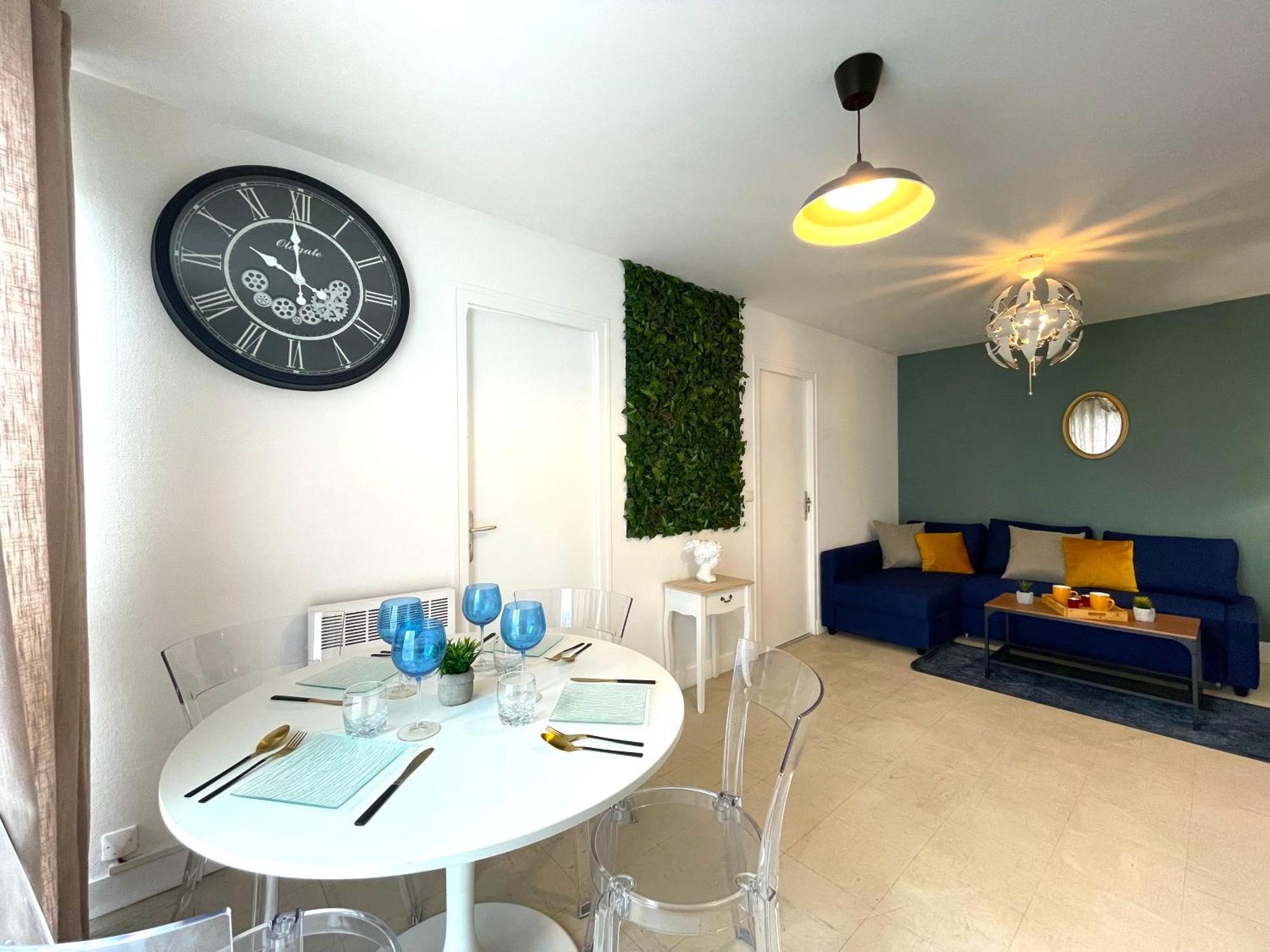 Apartment Les Entrepreneurs - Neufs Et Spacieux, Proche Rer C Et Aeroport Orly