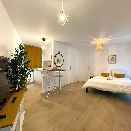 Les Entrepreneurs - Appartements Neufs Et Spacieux, Proche Rer C Et Aeroport Orly Morangis  Exterior photo