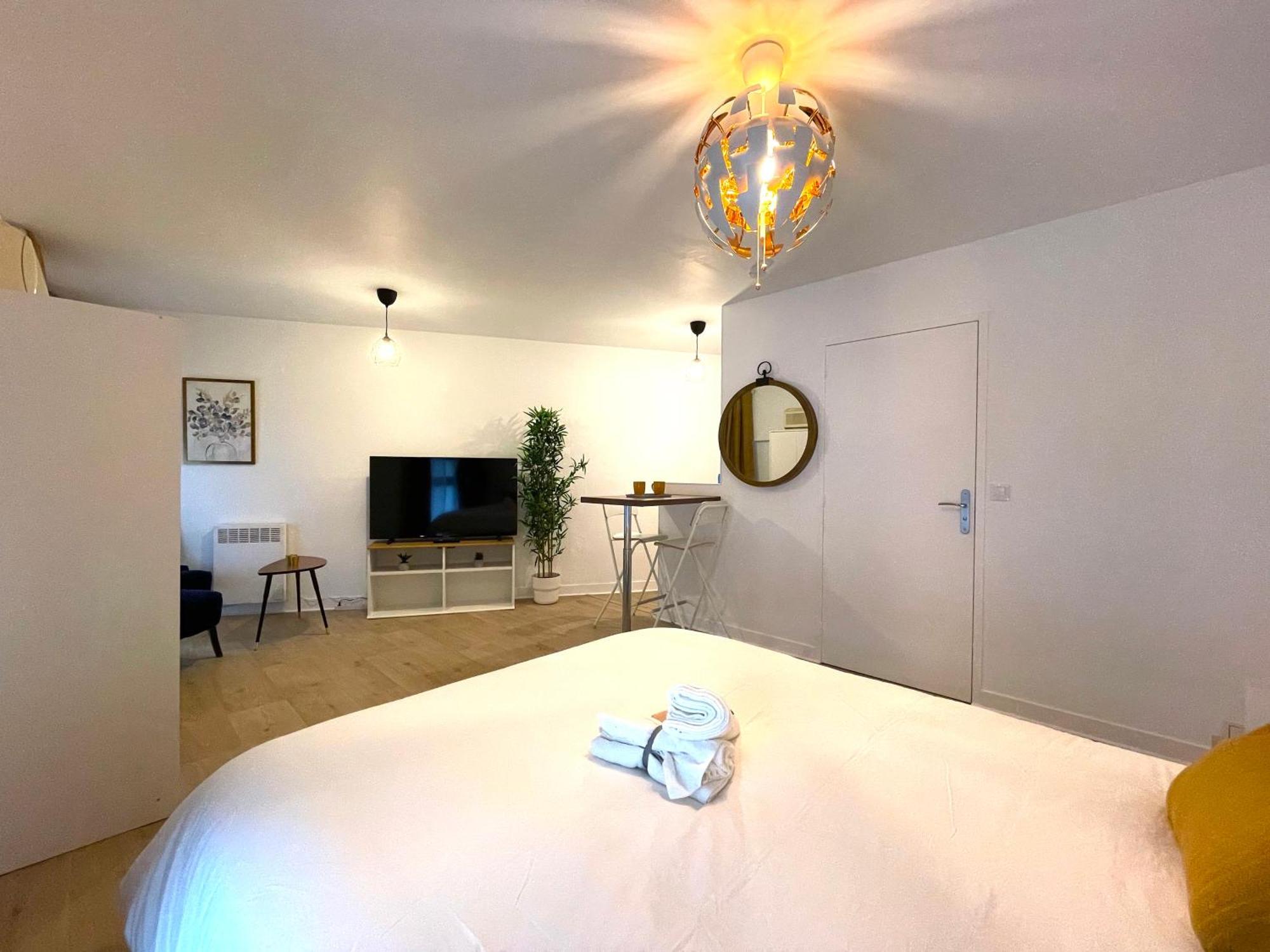 Les Entrepreneurs - Neufs Et Spacieux, Proche Rer C Et Aeroport Orly Apartment *